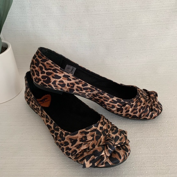Rocket Dog Shoes New Rocket Dog Leopard Print Satin Knotted Slip On